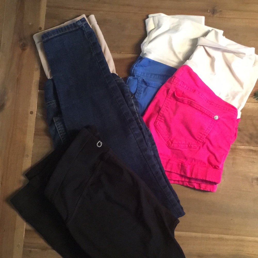 Maternity bundle. 👖 pants capris shorts